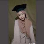 Tutorial Hijab Pashmina Untuk Acara Wisuda