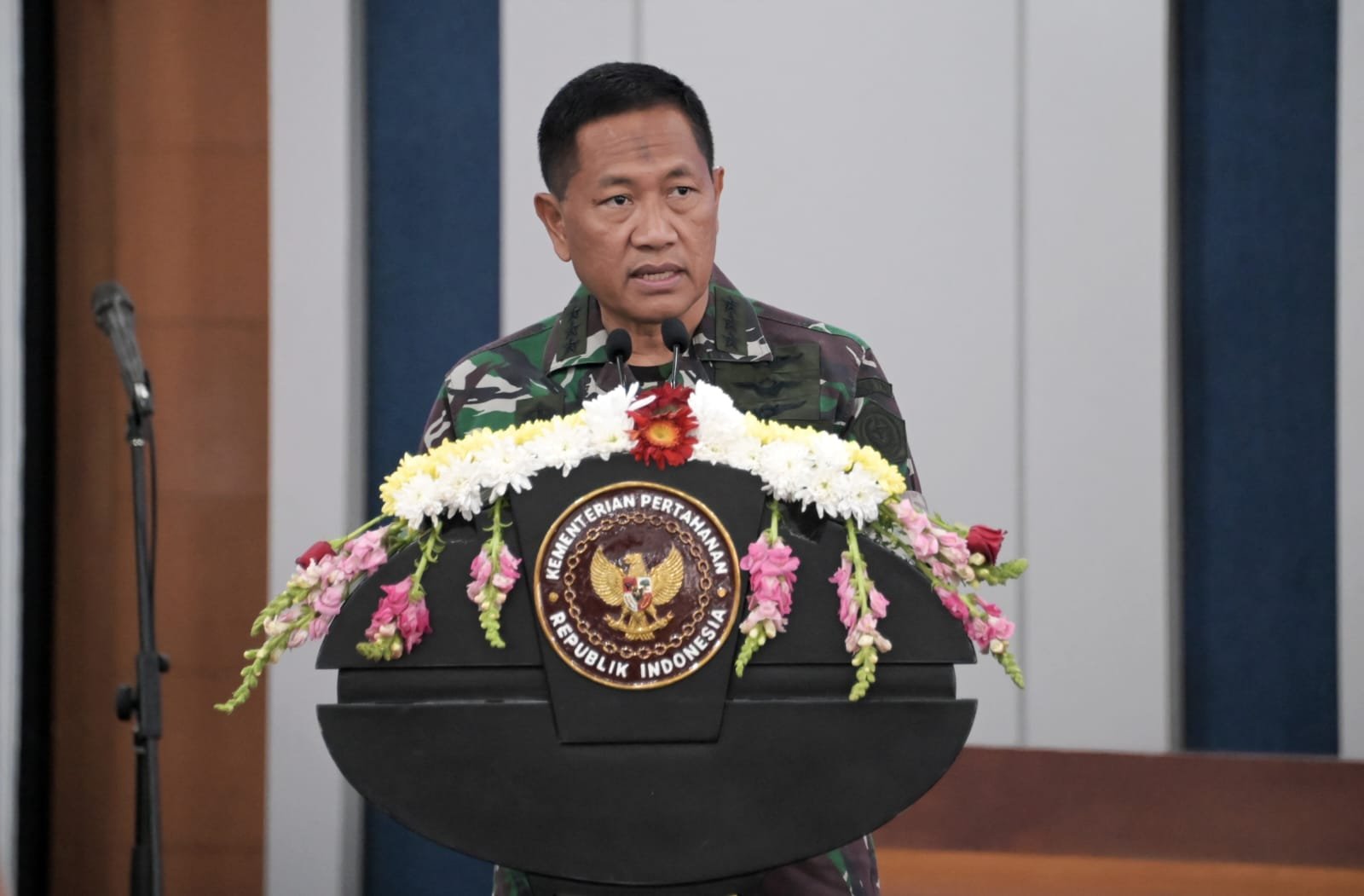 Sekretaris Jenderal Kementerian Pertahanan Marsdya TNI Donny Ermawan Taufanto menghadiri Kegiatan (BMN) Kemhan