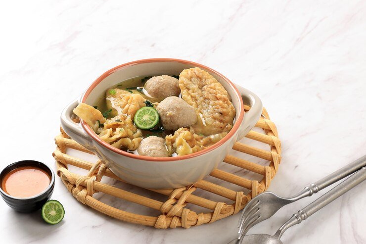 Mengenal Bakso: Sejarah dan Variasinya