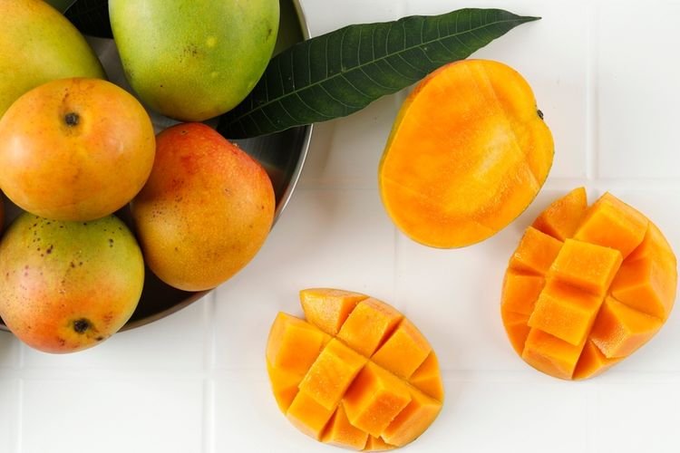 Makanan Asam dan Pengaruhnya pada Kesehatan Asam Lambung: Apa yang Perlu Diketahui