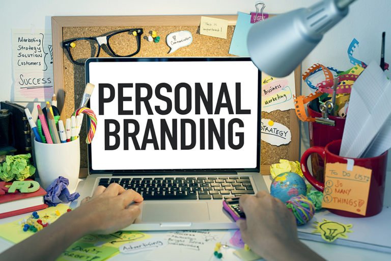 Membangun Personal Branding yang Kuat untuk Meningkatkan Karir Anda