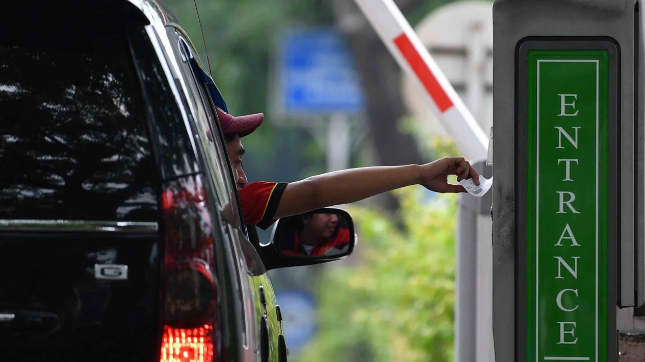 Pria ini ditagih 48 juta untuk parkir, padahal hanya sebentar