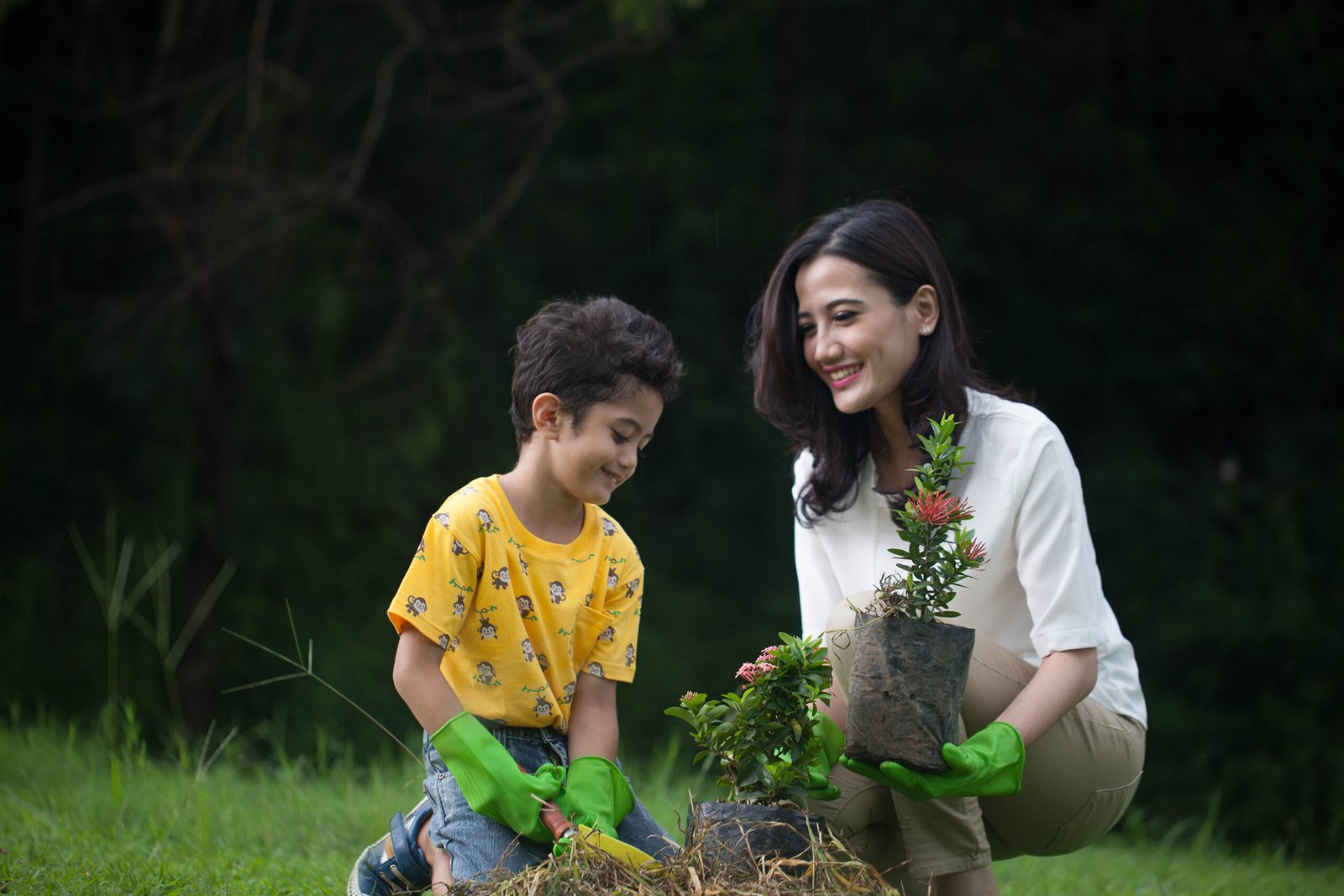 Peran Orang Tua dalam Mengembangkan Kecerdasan Emosional Anak