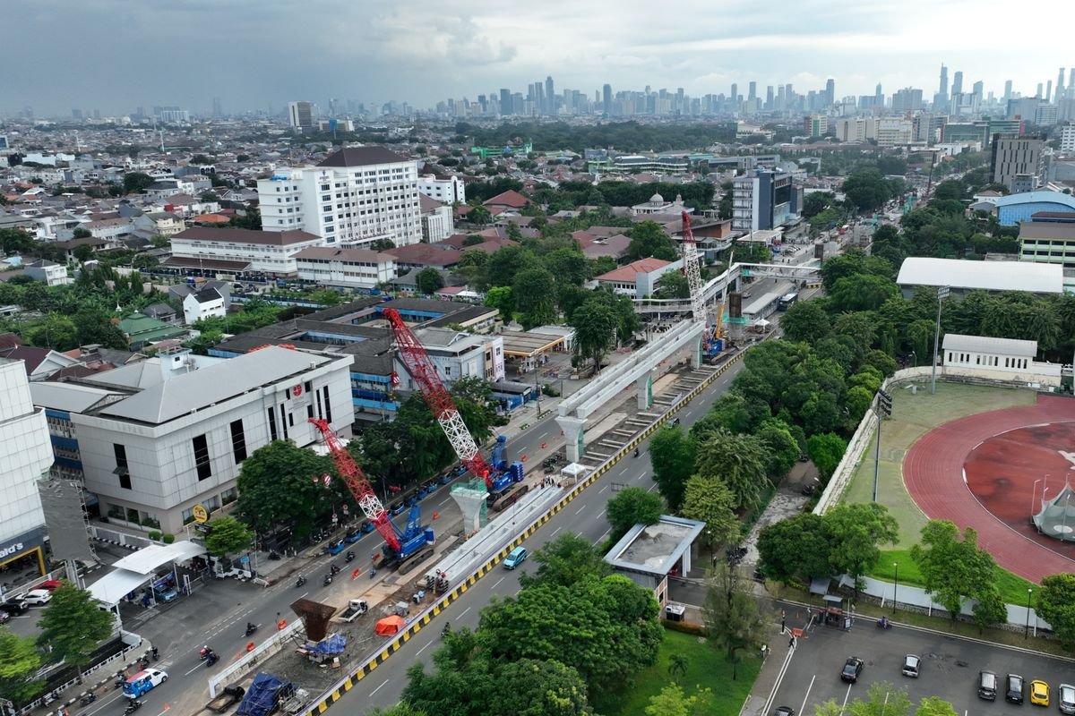 Jakpro Pastikan LRT Jakarta Fase 1B Siap Meluncur 2026