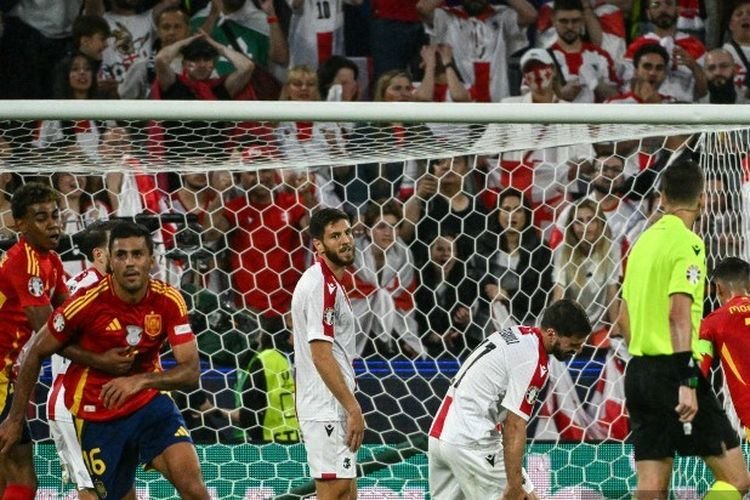 Spanyol vs Perancis: Rodri Siap Bertarung!