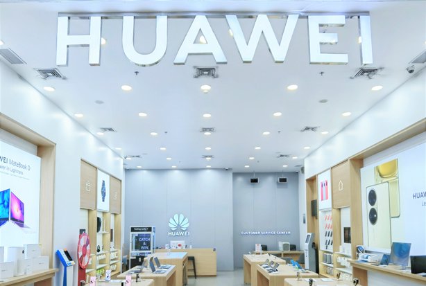 Huawei Ekspansi ke Industri Mobil Listrik, Mau Tantang Tesla