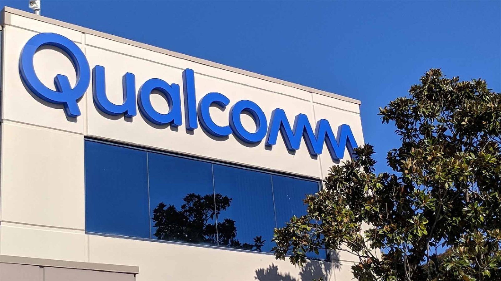 Qualcomm Pertimbangkan Akuisisi Intel di Tengah Penurunan Saham