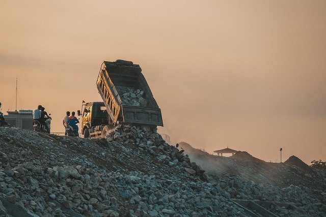 Ancaman Mikroba Berbahaya dalam 7 Miliar Ton Sampah Plastik Dunia