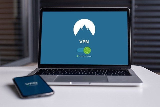 Menggunakan VPN untuk Membuka Situs Terblokir, Apakah Aman