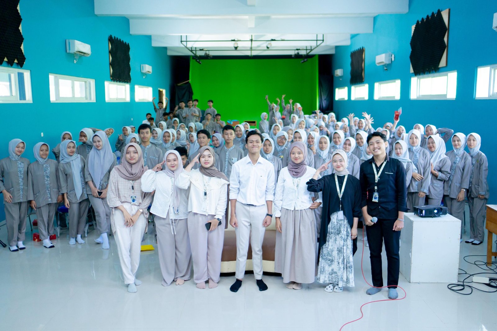 Skill Up Fest 2025: Meningkatkan Keterampilan Siswa MPLB SMK Muhammadiyah 5 Kepanjen Menuju Dunia Kerja