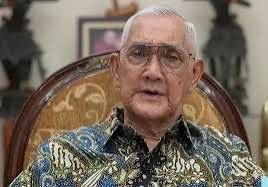 Wapres ke-6 RI Try Sutrisno Wafat di Usia 90 Tahun