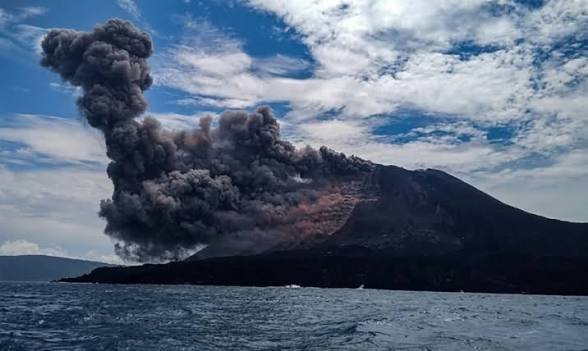 Gunung Anak Krakatau Erupsi, Cek Kondisi terupdatenya!